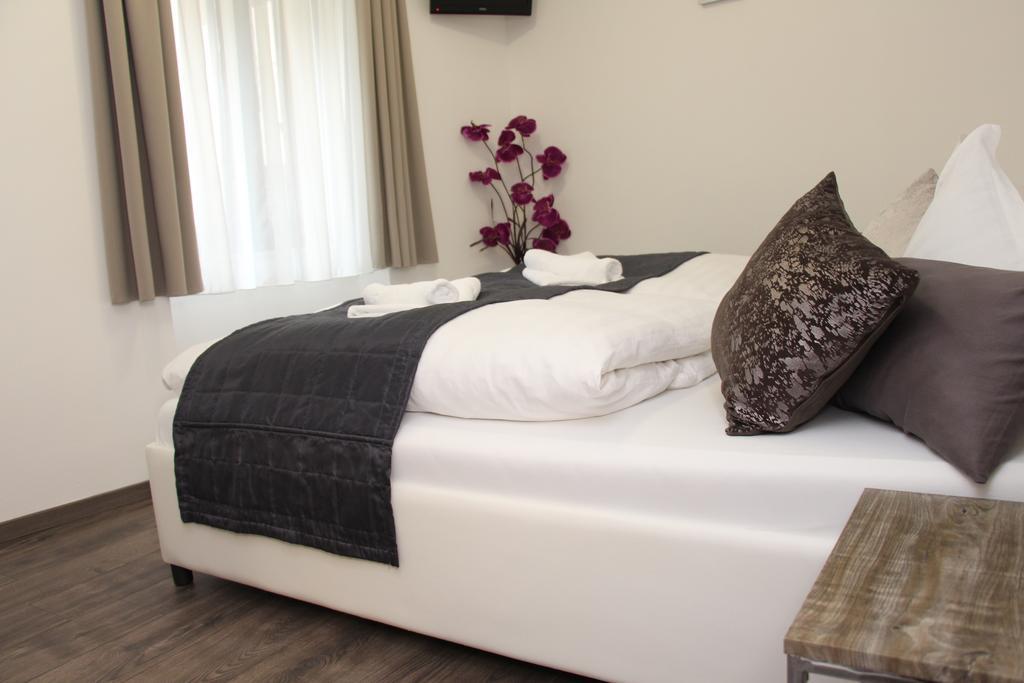 Villa Toni Design Apartments Spalato Esterno foto